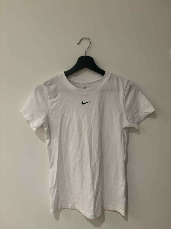 Nike bolur