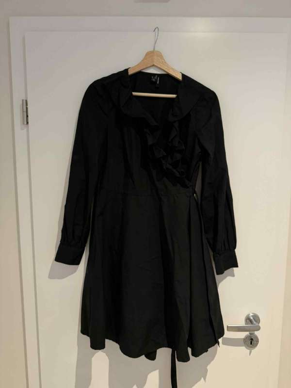 svartur vero moda - AMG