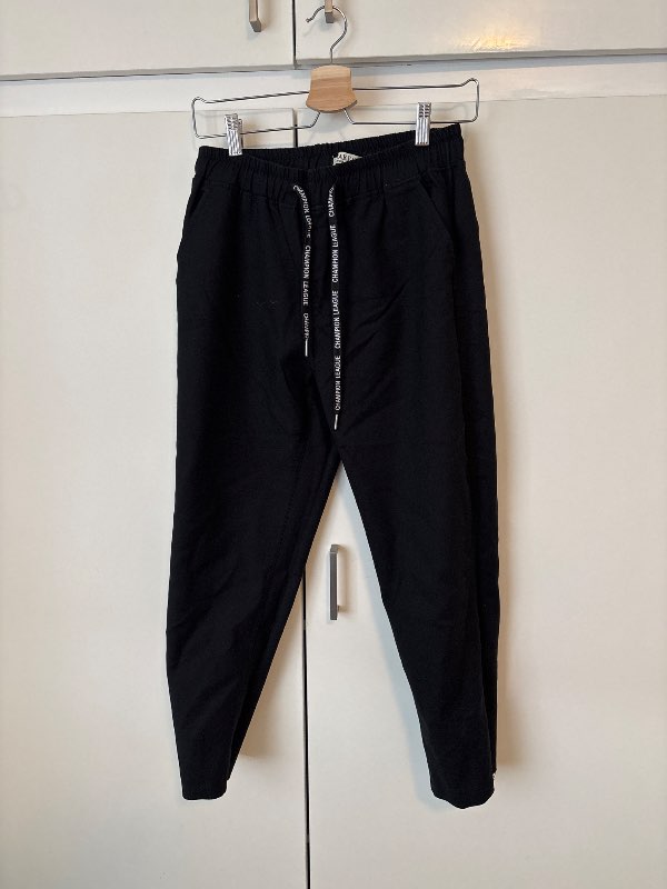 Trousers black
