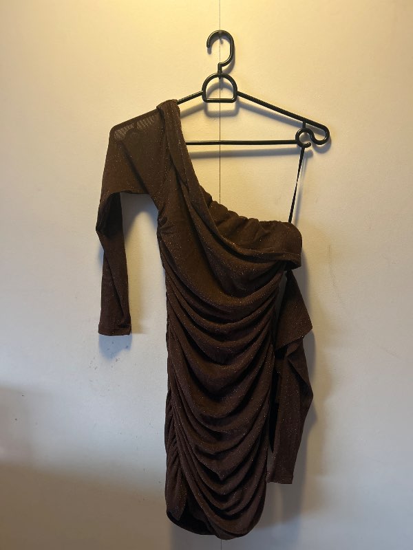 brúnn glimmer kjóll