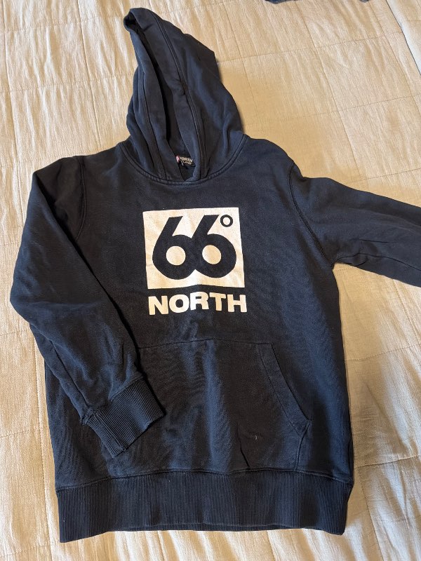 66 hettupeysa