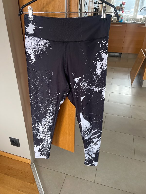 Brandson æfingabuxur svart hvitar