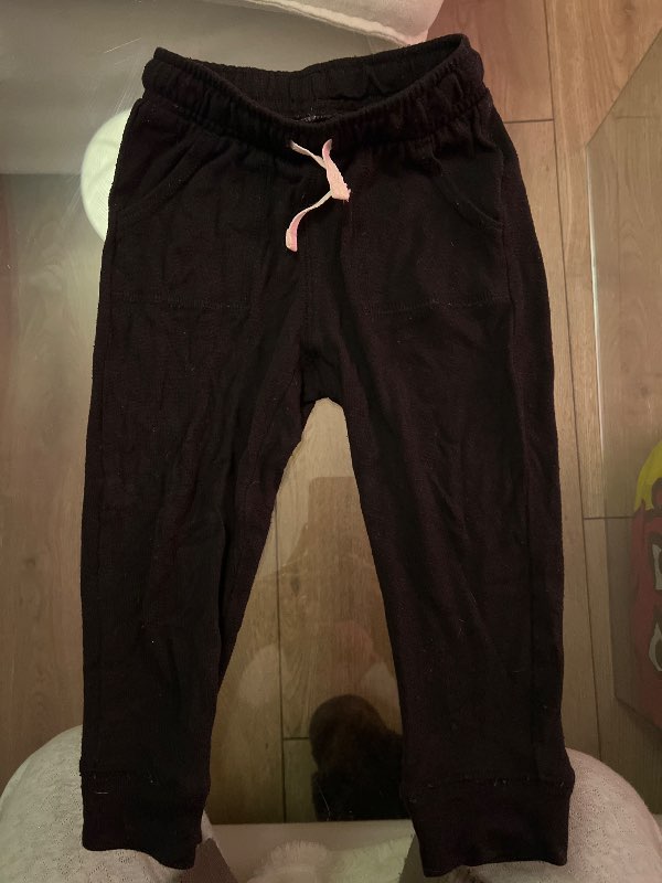 Svartar joggingbuxur