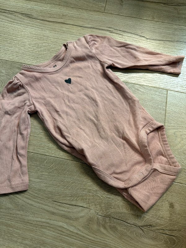 H&M bleiku samfella