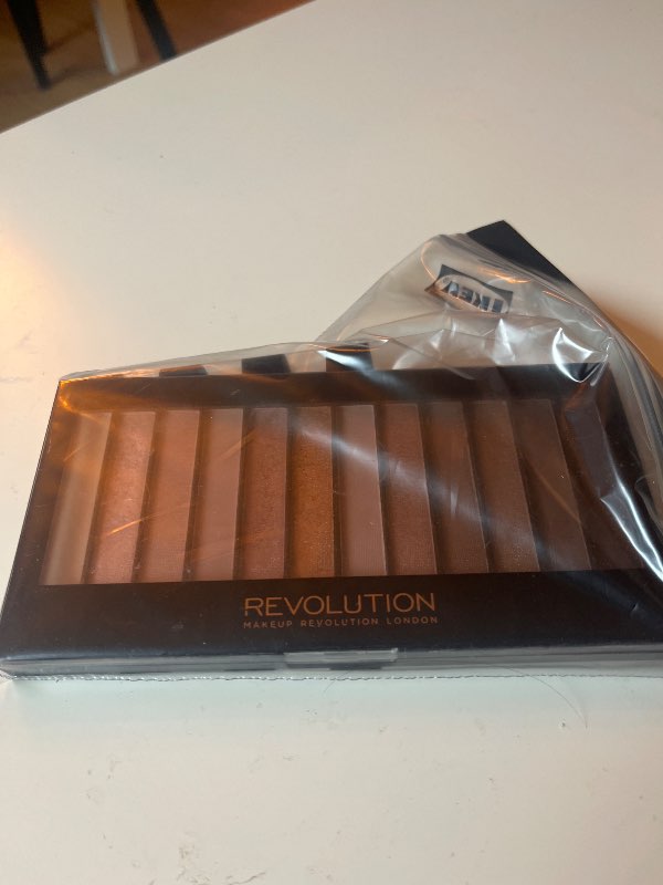 Revolution paletta