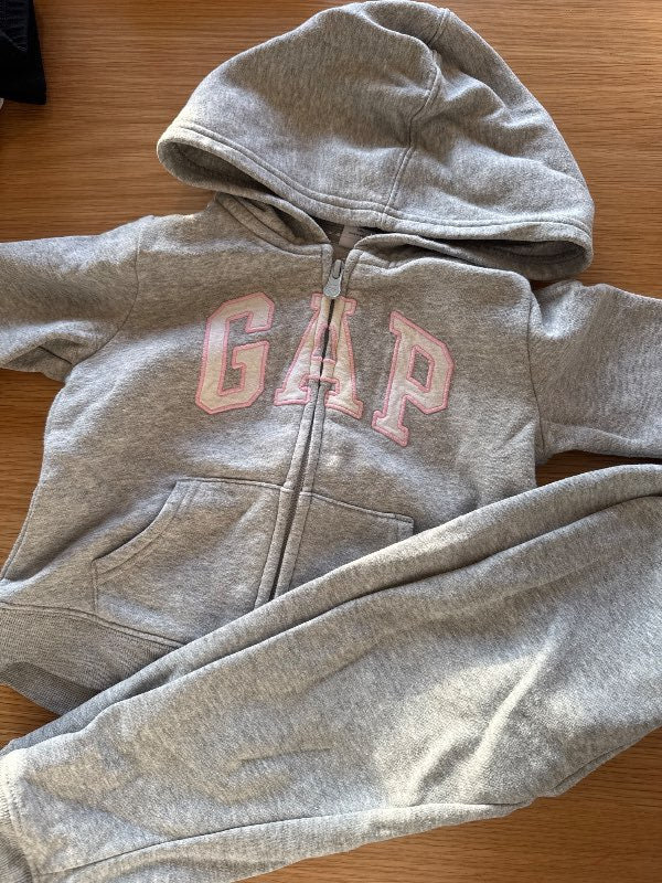 GAP galli grár