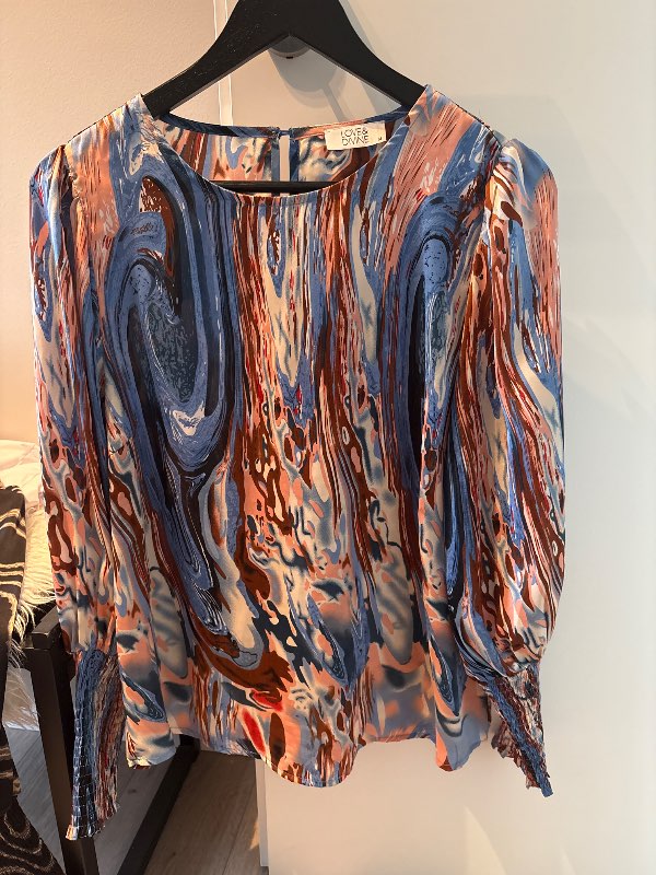 Skyrta love&divine G