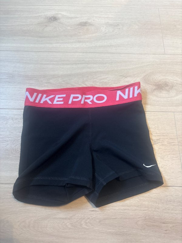 Nike pro