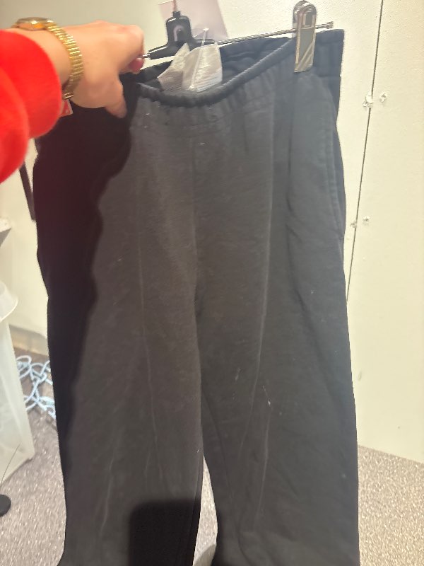 Svartar jogging buxur