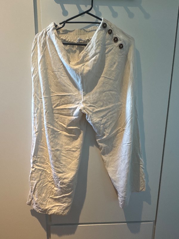 Sienna Sky line trousers