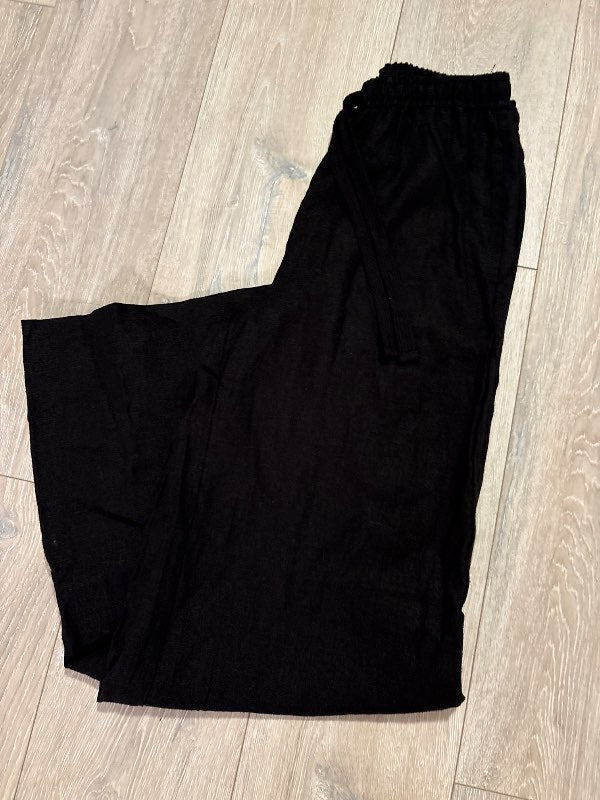 Svartar linen buxur