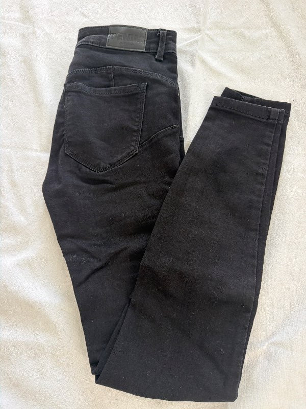 Soft jeans w28