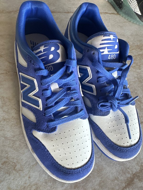 New balance skór