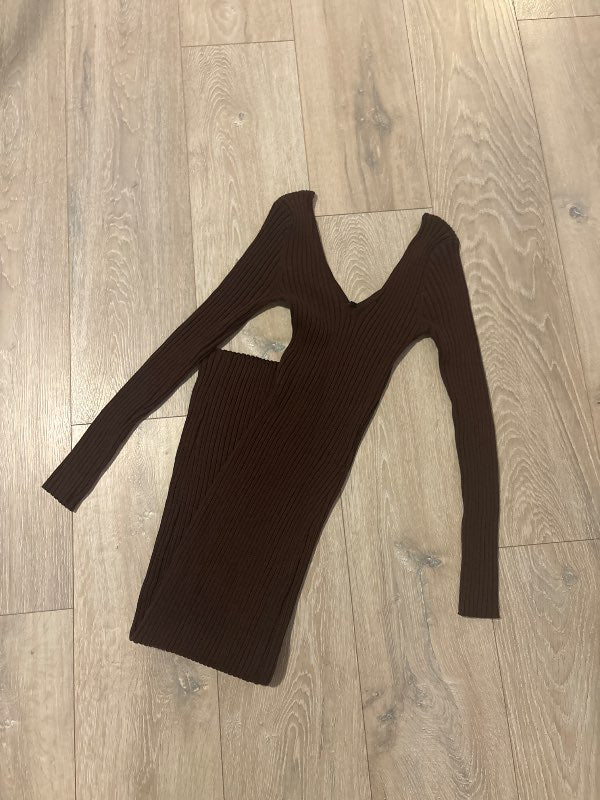 Fashion nova brúnn kjoll
