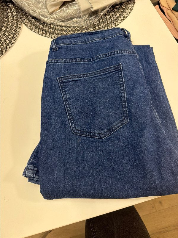 Navy jeans L new
