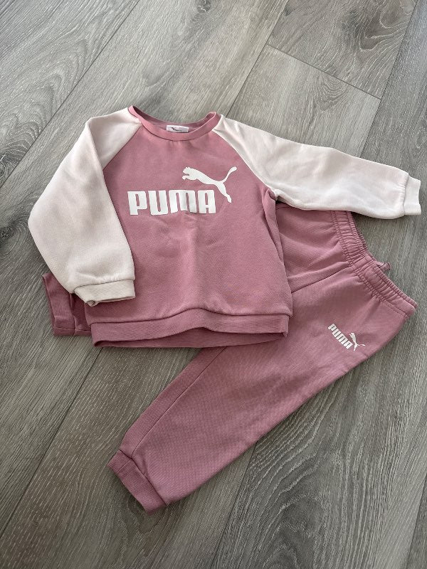 Bleikt puma sett