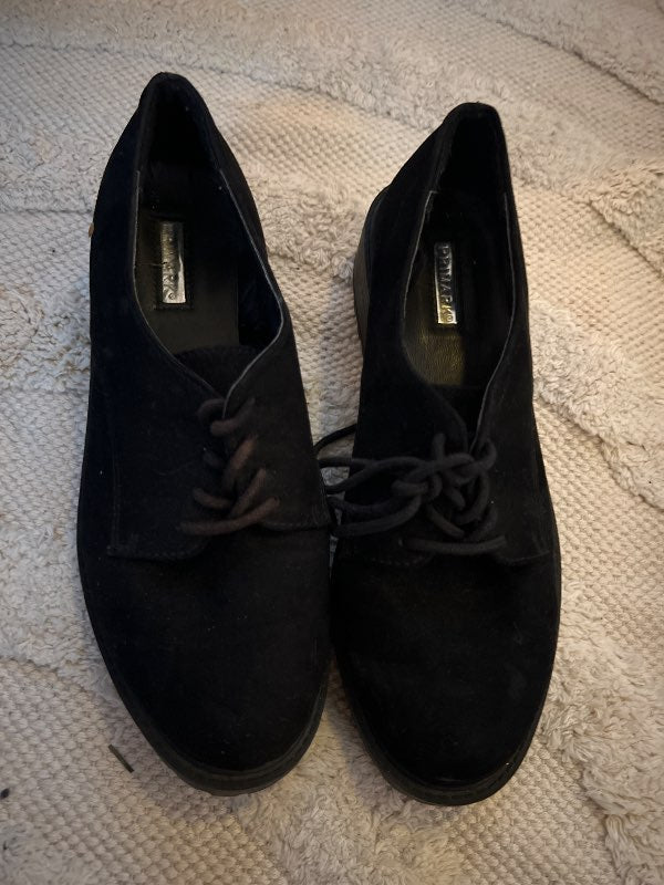 Skór black