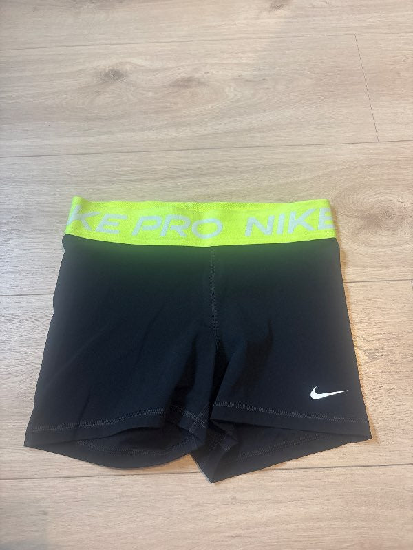 Nike pro
