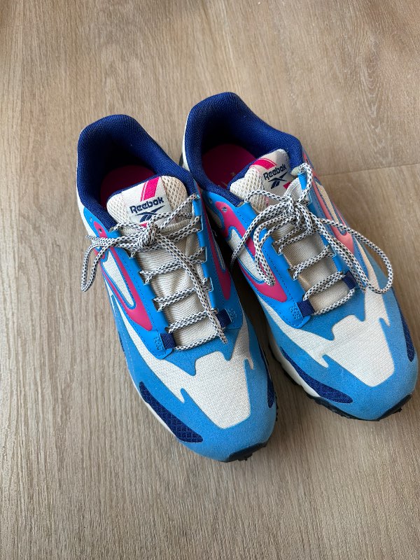 Reebok skór