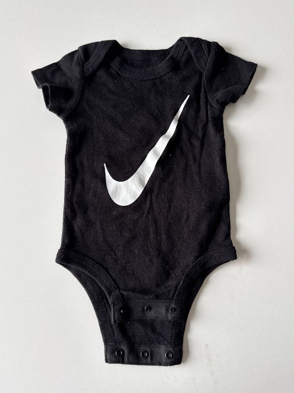 Nike samfella