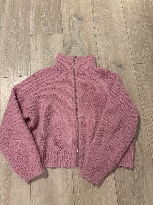 Bleik vero moda peysa