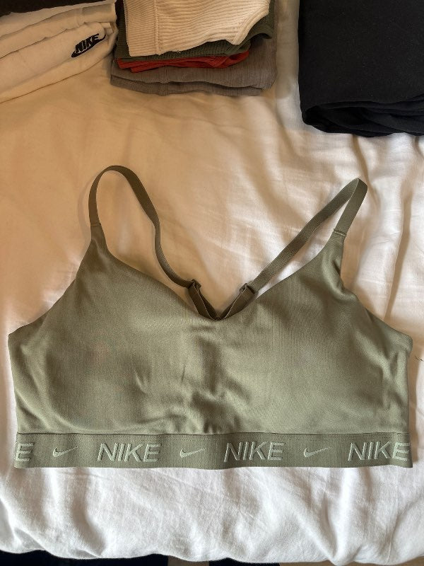 Nike toppur