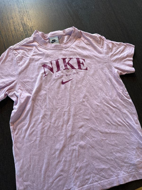 Nike bolur