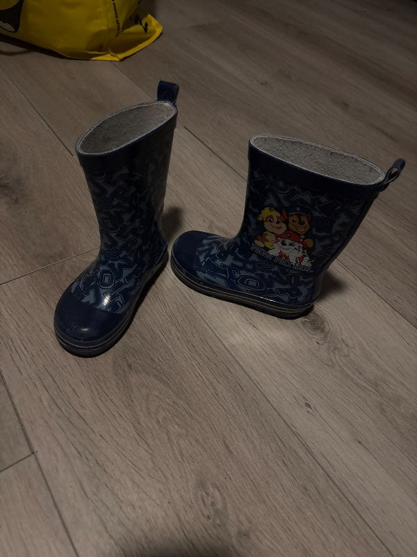 Hvolpasveita stígvel