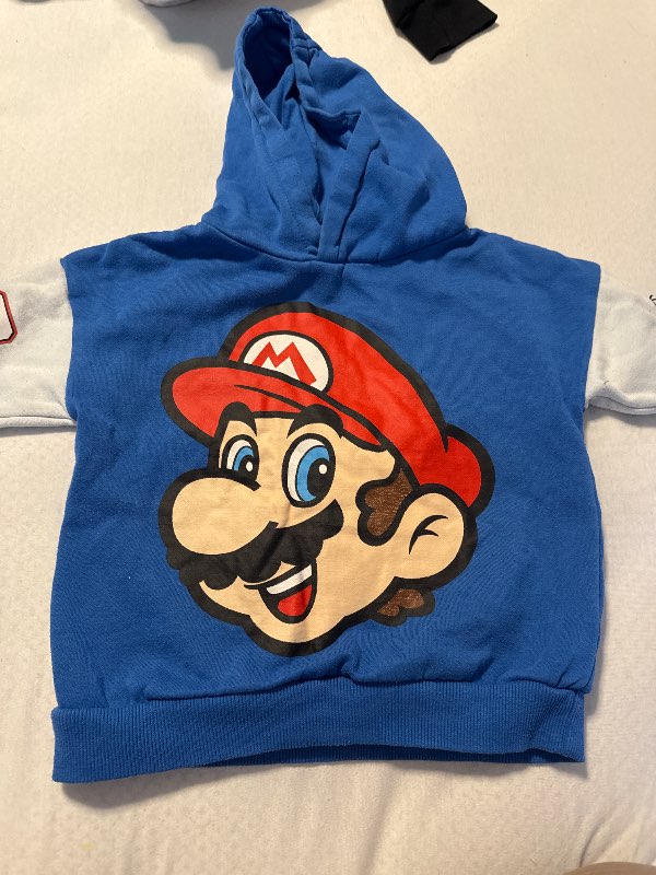 Super mario peysa