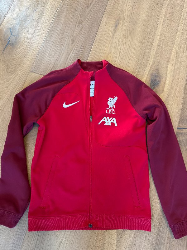 Liverpool peysa