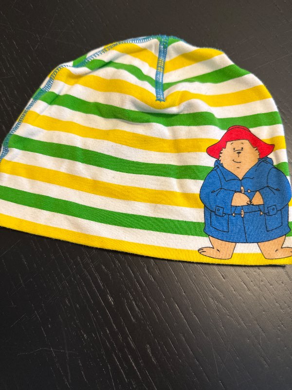 Paddington húfa