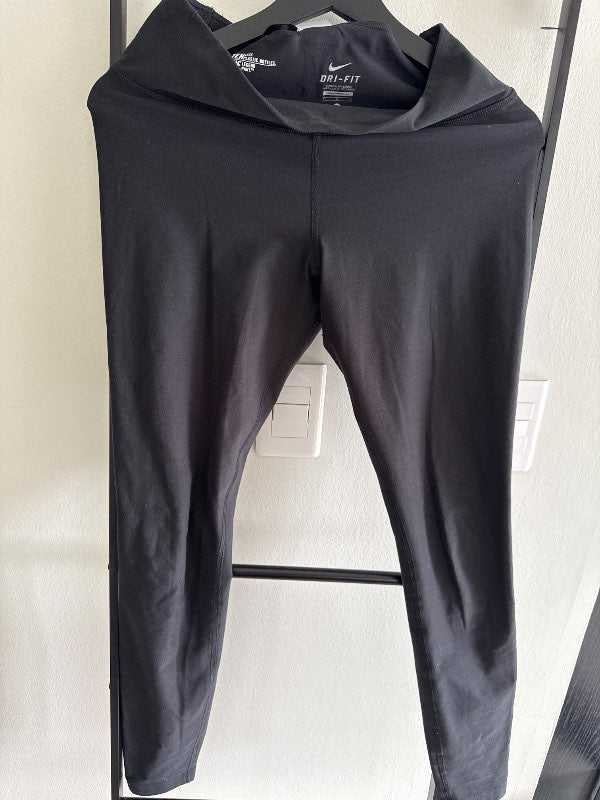 Nike dri fit legginsy