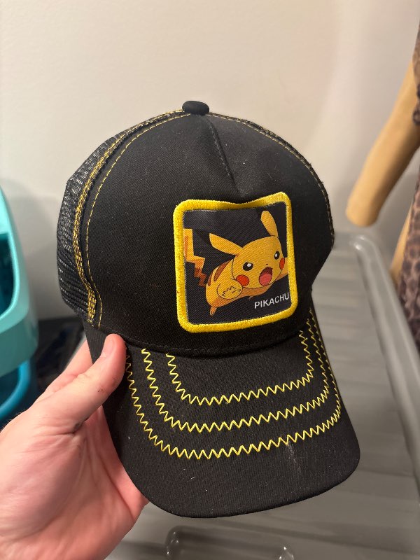 Pikachu derhúfa