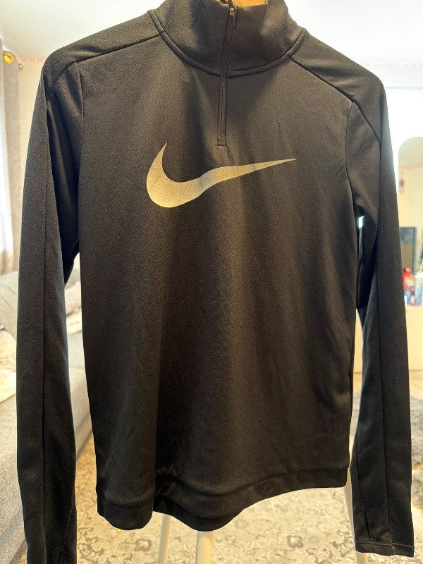 T-shirt, Nike