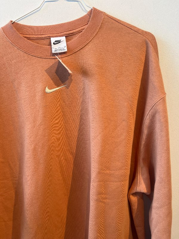 Nike appelsinugul