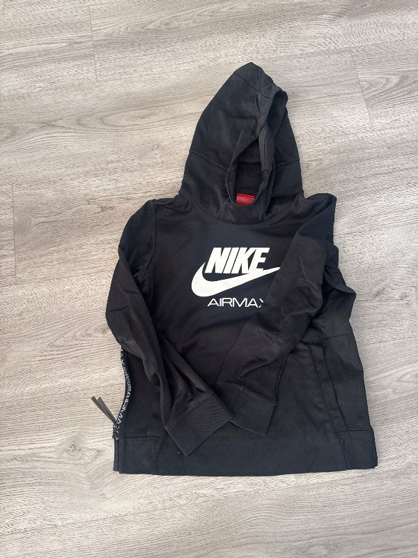 Nike hettupeysa