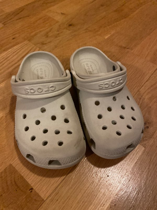 Crocs st.28