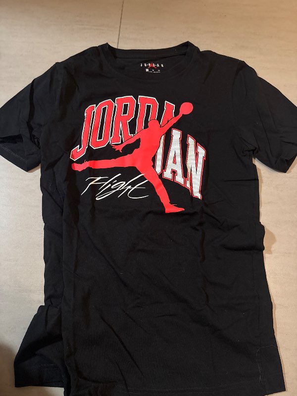 Jordan stuttermabolur