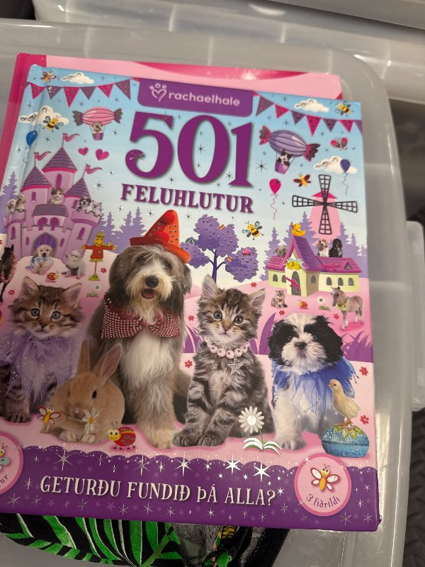 Bók feluhlutur