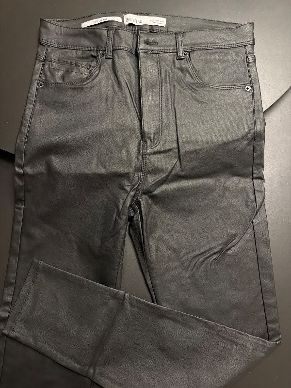 G Bershka leðurbuxur 40