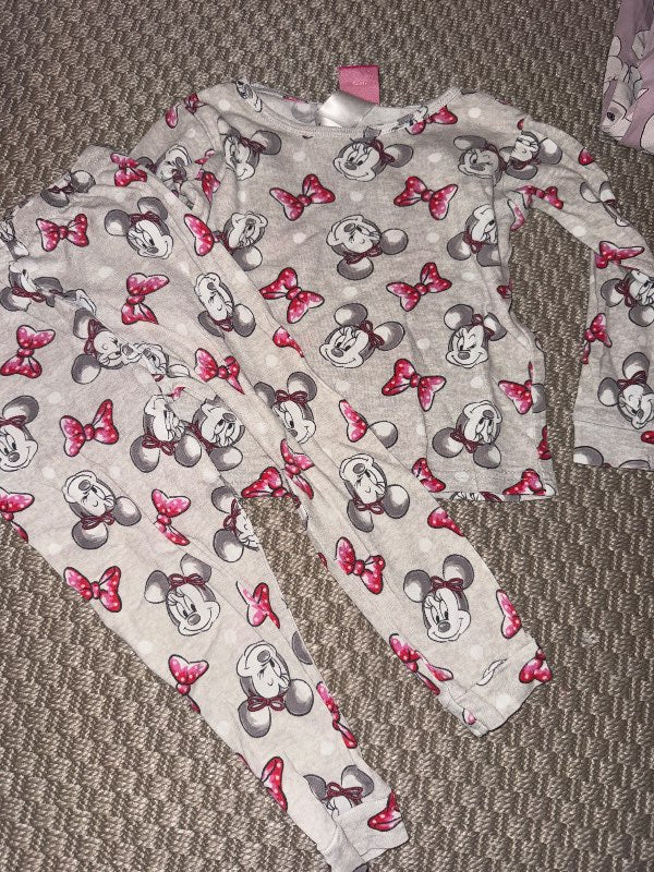 Mínu mús náttföt