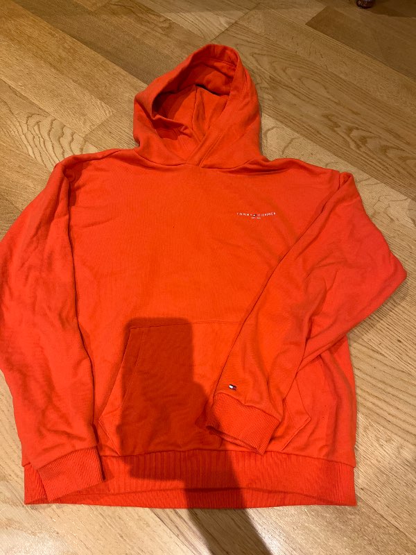 Tommy Hilfiger ónotuð