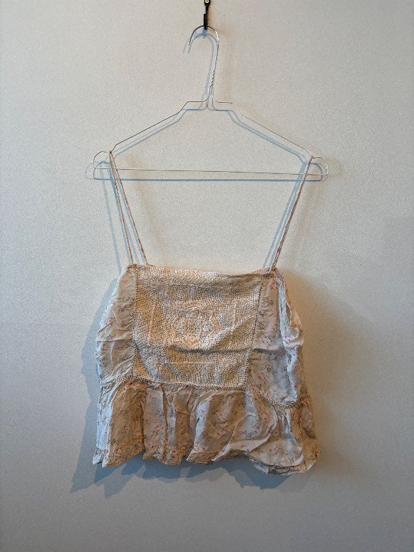 Pull and bear blómabolur