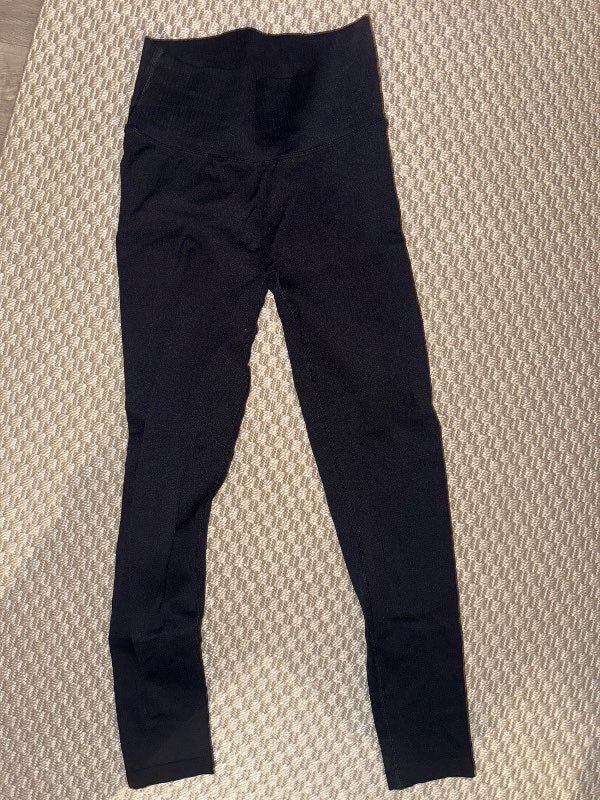 Aimn íþróttabuxur