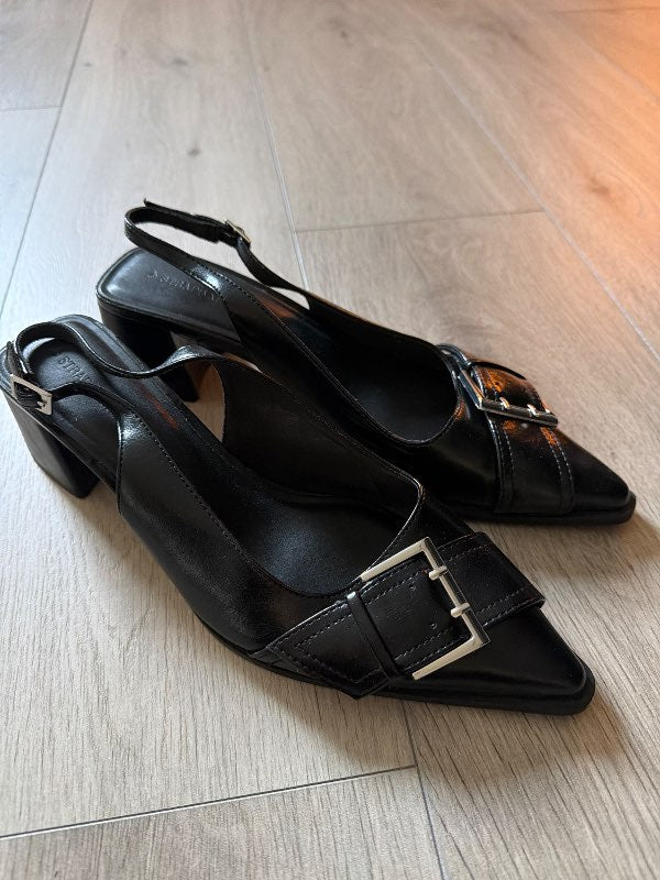 Stradivarius hælar
