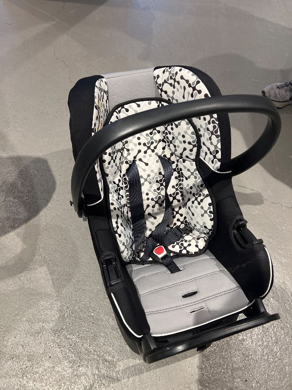 Baby car seat