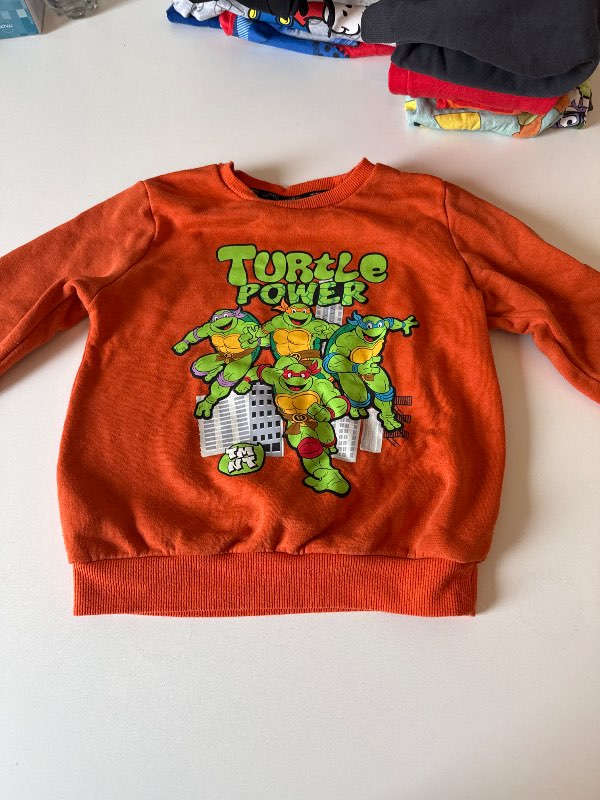 Tmnt peysa appgul