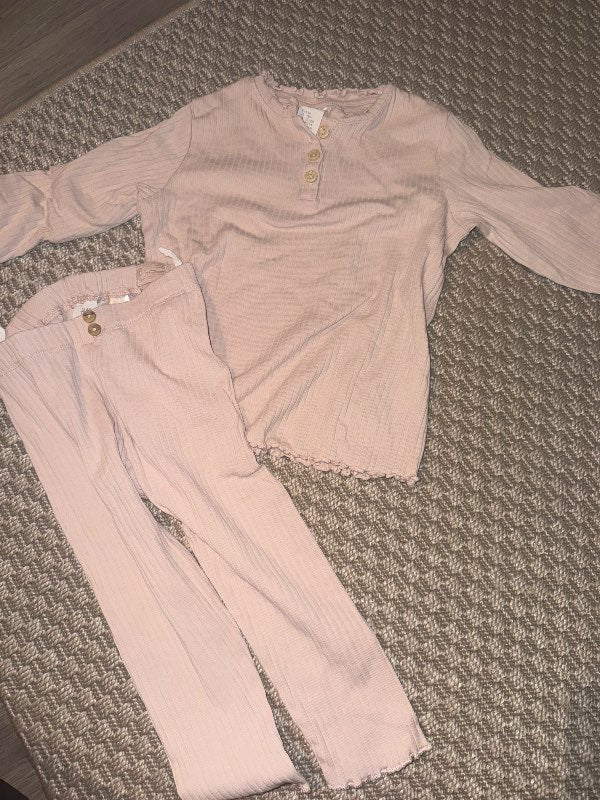 Bleikt sett h&m
