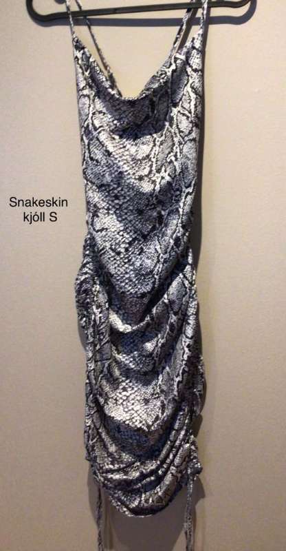 Snakeskin kjóll S