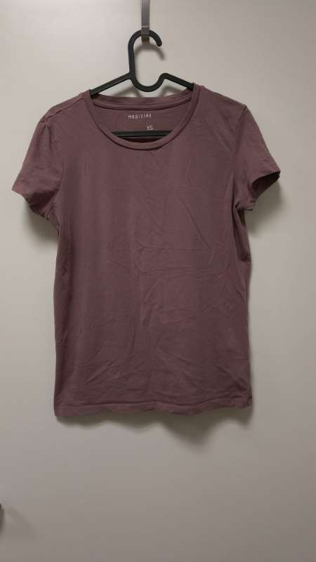 new pink t-shirt